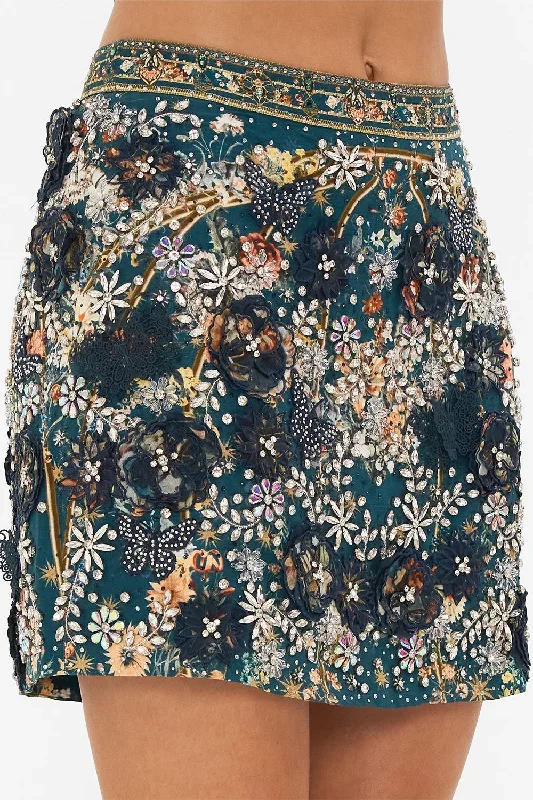 00026825-3d-hand-embroidered-mini-skirt-she-who-wears-the-crown