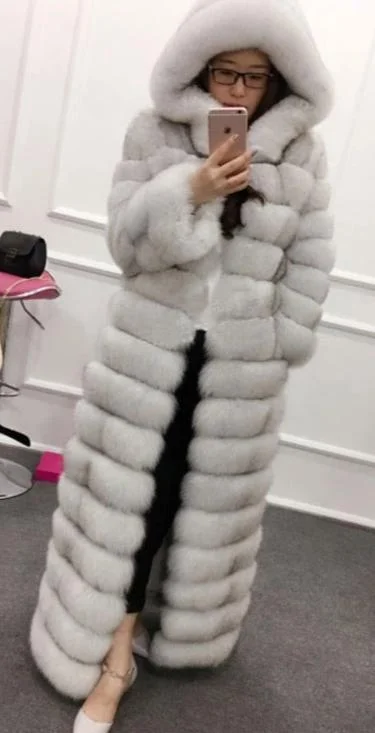 Natural color / L Fur Bust 96 cm