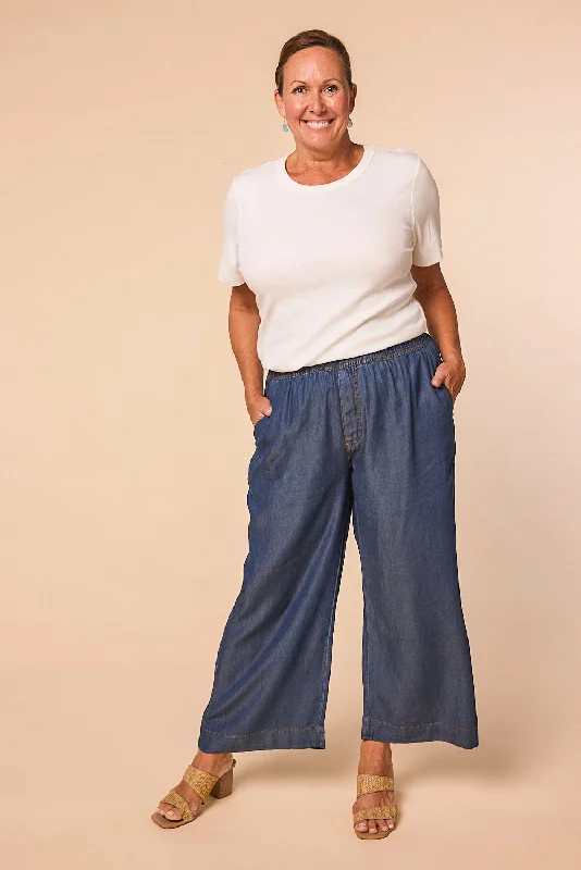 breezy-3-4-length-relaxed-tencel-pant-in-mid-wash