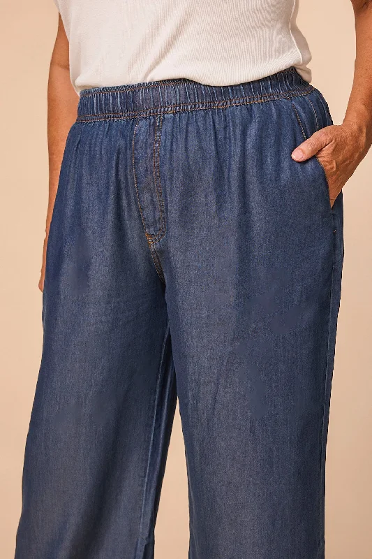 breezy-3-4-length-relaxed-tencel-pant-in-mid-wash