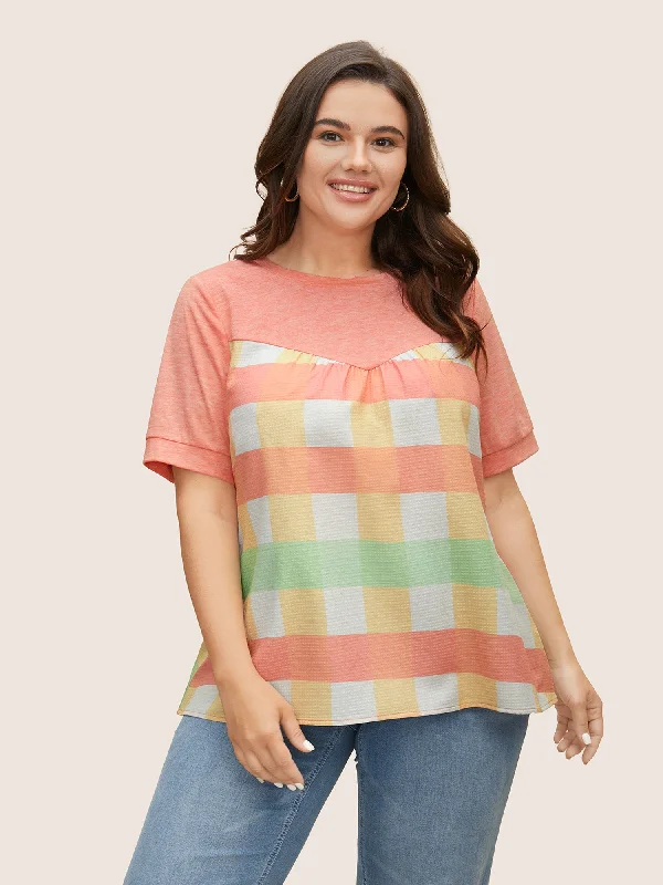 crew-neck-colored-plaid-patchwork-gathered-t-shirt