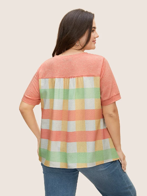 crew-neck-colored-plaid-patchwork-gathered-t-shirt