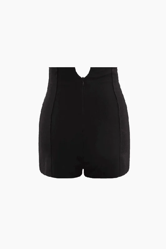 high-waisted-seam-detail-shorts