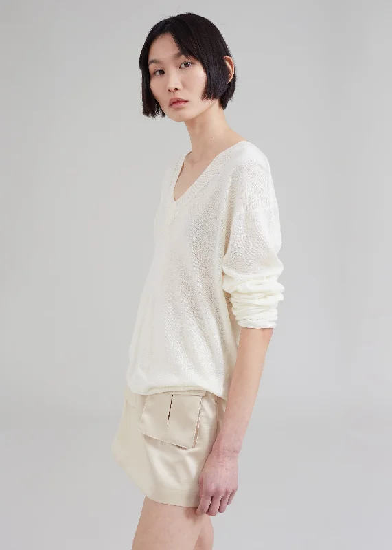 juro-v-neck-knit-cream