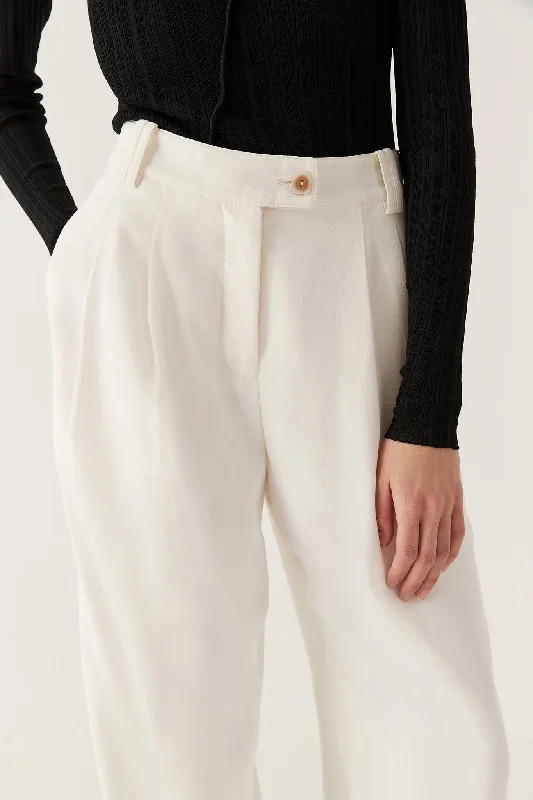 phantom-tailored-pant-ivory