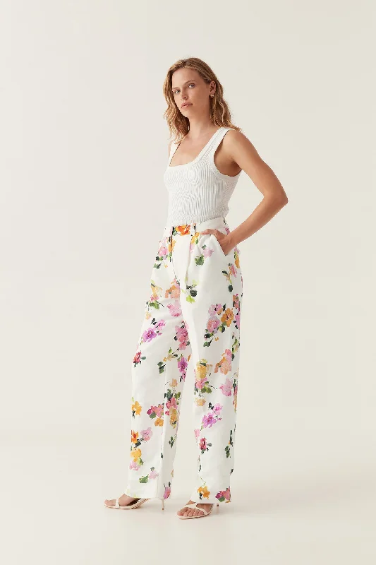 portray-relaxed-pant-scattered-floral